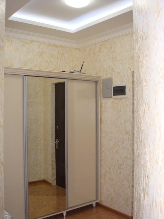 Nino Apartment On Pirosmani 바투미 객실 사진